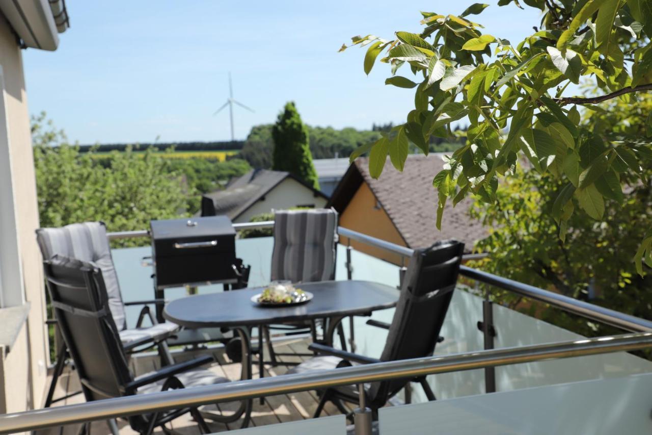 Kleine-Eifel-Auszeit Hambuch Exterior foto